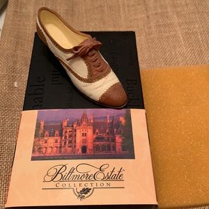 Biltmore Estate Collection Just the Right Shoe miniature Brogue Ballyhoo shoe.
